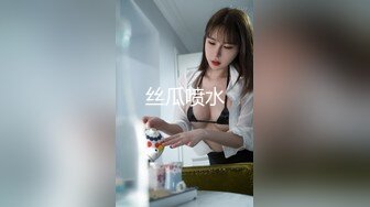 白衣吊带裙年轻嫩嫩小美女穿着开档白丝挑逗肉棒蠢蠢欲动沸腾