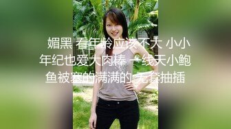 高颜值哺乳期美少妇 奶水太多自己都喝不完 太浪费了 流了一身一地 鲍鱼还是超粉嫩