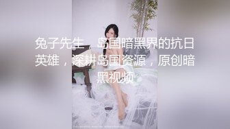 这个小媳妇，知道我又要走了，大白天充个电.