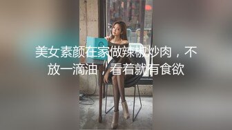 精选商城抄底跟男友逛街的漂亮美眉 小骚丁卡在屁沟里真性感 三角区饱满