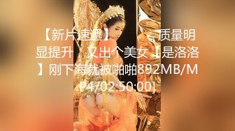 商场女厕蹲守珠宝店的黑丝高跟美女3肥美的黑鲍鱼 (8)