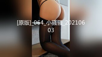 （下面看少妇的联系方式和完整版）刚出月子邻家姐姐好敏感