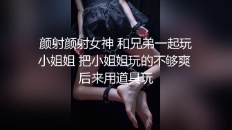 中医养生馆女性私密大保健男技师一边推油一边和白嫩少妇唠嗑说以前服务好有富婆请他吃牛鞭