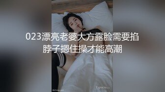 富二代大白天驱车溜街寻找猎物搭讪极品吊钟大奶混血美眉以金钱诱惑