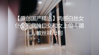 KTV女厕偷拍漂亮陪酒小姐 擦B的时候可仔细了